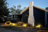 La Casita Azul - Cozy Casita with Large Backyard in Marfa, TX