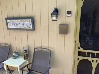 Enjoy the great Cottage in the heart of Cavendish near all famous attractions.