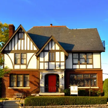 Bluff View Inn