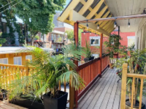 บีแอนด์ บี ดูวิลลาจ - บีบีวี