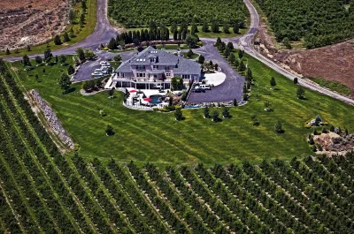 Cameo Heights Mansion and the Vine Fine Dining Restaurant Hotel di Walla Walla