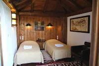 Hotel Taxiarches Hotels in Papigko