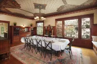 Calderwood Inn