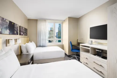 Doubletree by Hilton New York Times Square West Các khách sạn ở New York
