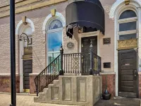 Vintage Apartment in Historic Downtown la Porte! Hotel di La Porte