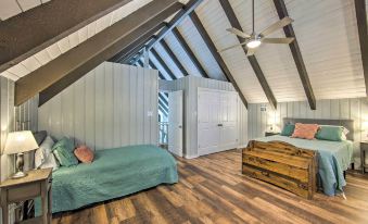 Brookeland Resort Cabin w/ Golf + Lake Access