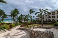 Beachfront/OceanView/PoolView/3 Bedroom/GREAT WIFI  Xaman Ha Condo #7121