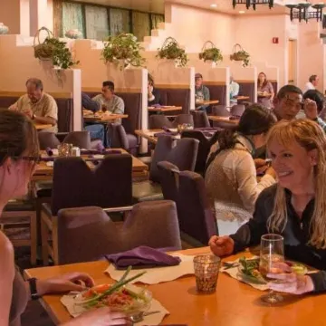 Canyon Plaza Premier Studios and Apts