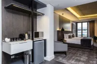 The Capital Mirage Hotels in 