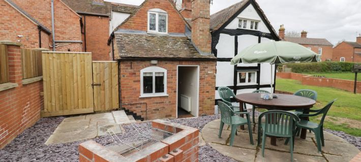 Rose Cottage Hotels in Worcester