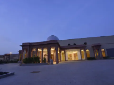 Orchha Palace and Convention Centre Hotels in Orchha