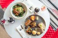 Midland Hotel - breakfast