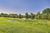 Upscale Country Home w/ Fire Pit in Taneytown!