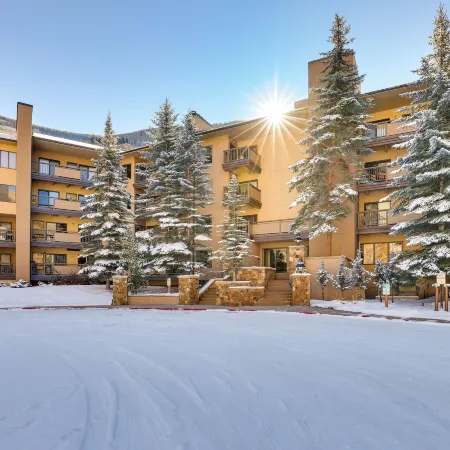 Condo Near Golf Club ~ 2 Mi to Vail Ski Resort!