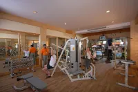Uday Suites - the Airport Hotel - Gym
