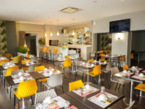 HÔTEL le Chapon Fin Hotels in Moissac