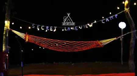 Getsetcamp Secret Lakeview Camp Lonavala Отели в г. Кадад