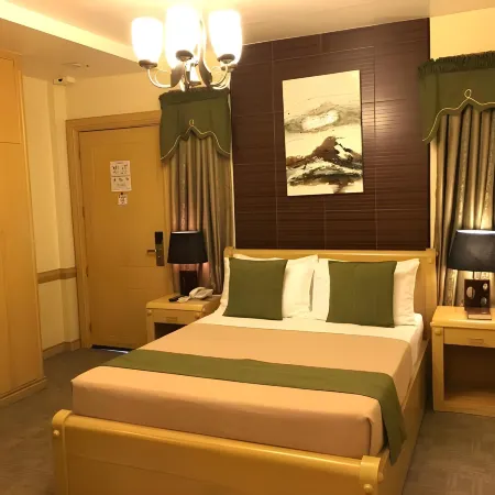 Phela Grande Residences