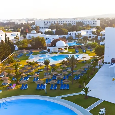 Le Zenith Hotel