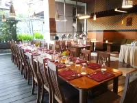 โรงแรมบาหลีเวิลด์ - พร้อมอาหารเช้า