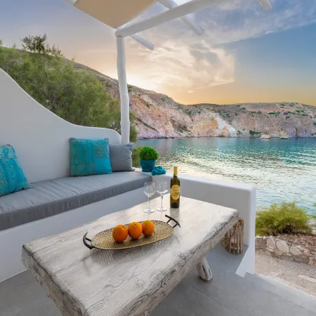 Milinon Suites