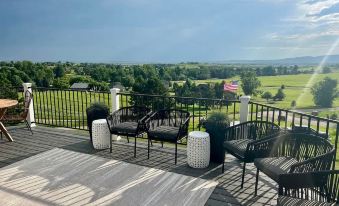 Black Hills Getaway with Hot Tub & Game Room for 18