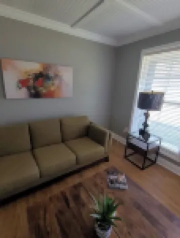 The Bleu- Furnished Home Near Mvsu for Work Crews/Extended Stays