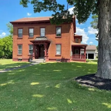 The Weaver House Guest Suites