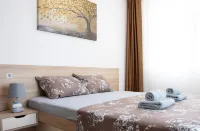 Deluxe Two Bedroom Condo & Pool on 5th Floor Hotels in Aerodrom