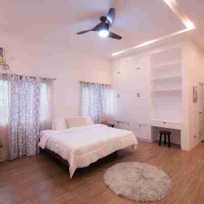 GAVs Abode: Your Spacious and Peaceful home in Duma Rooms