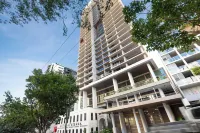 South Brisbane Apartments by Urban Rest