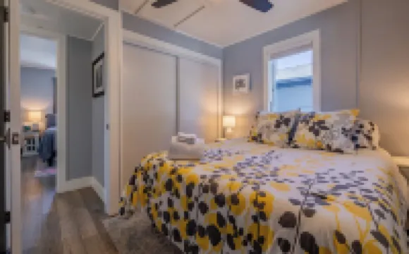 Updated 2-bedroom home in Cody, WY! Sleeps up to 6, with A/C