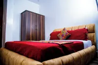 Inviting 8-bed House in Kigali Near rbd