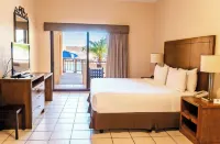 Sea of Cortez Beach Club Hotels in Guaymas
