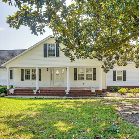 78-acre Retreat Near Campbell U: Fish, Play, Relax