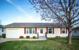 New, Relaxing, 3 mins to Missouri Valley College!