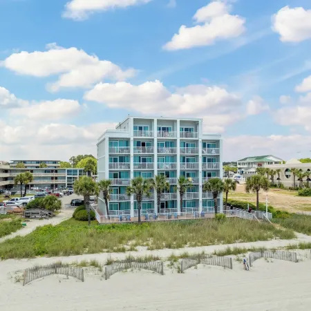 The Sandbar Hotel, Trademark Collection by Wyndham