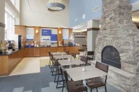 Holiday Inn Express & Suites LONG ISLAND-EAST END by IHG - Frühstück