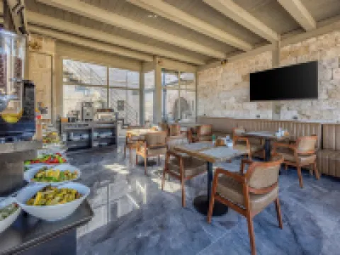 キャッスル ケーブ ホテル ネヴシェヒルのホテル