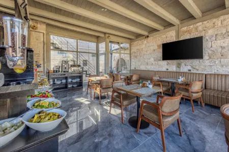 Castle Cave Hotel Отели рядом с достопримечательностью «Музей под открытым небом Гореме»