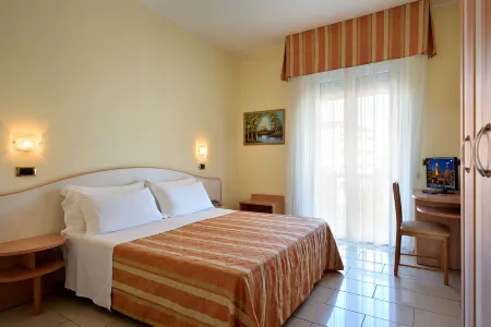 Hotel Elisir Отели в г. Rivabella