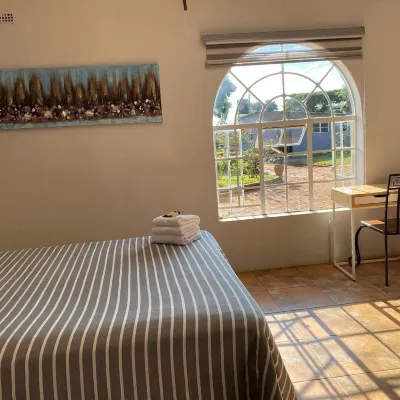 Inn on Lichfield Lane Hotels near Jump Zim Trampoline Park