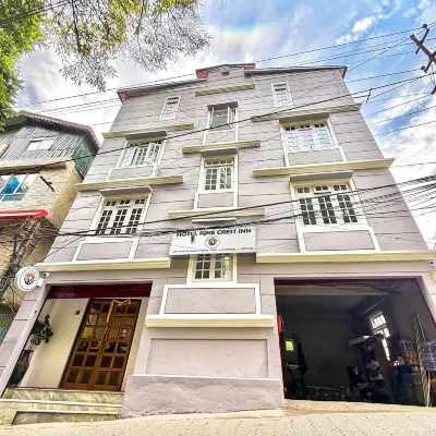 Hotel Pine Crest Inn, Darjeeling Hotels near Darjeeling Mall