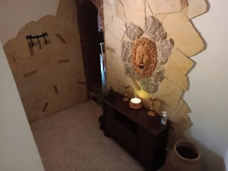 Typical house in finely furnished Sicilian style Отели в г. Рипосто