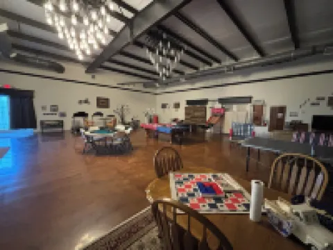 Country, Cows & Fishing Lake Studio- 2nd floor