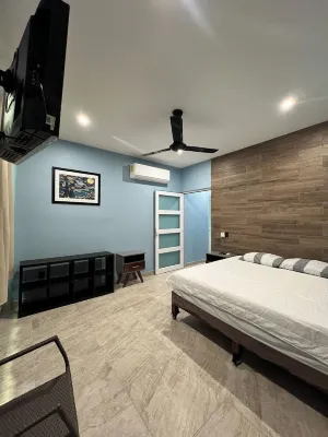 Casa Cristina Nagging Mom