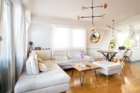 Lusso Apartment Hotels near Skolicintar District