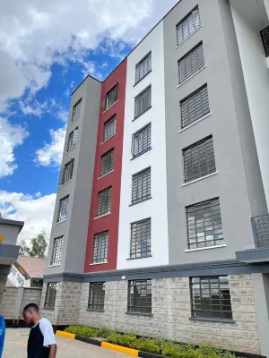 *Luxurious Studio Apt with dedicated work space near JKIA in Syokimau, Nairobi*