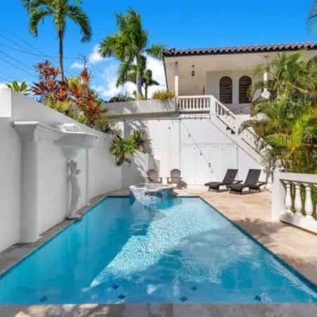 Ocean View, Mountain TOP Villa Near Steps Beach