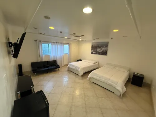 Culver City Hostel